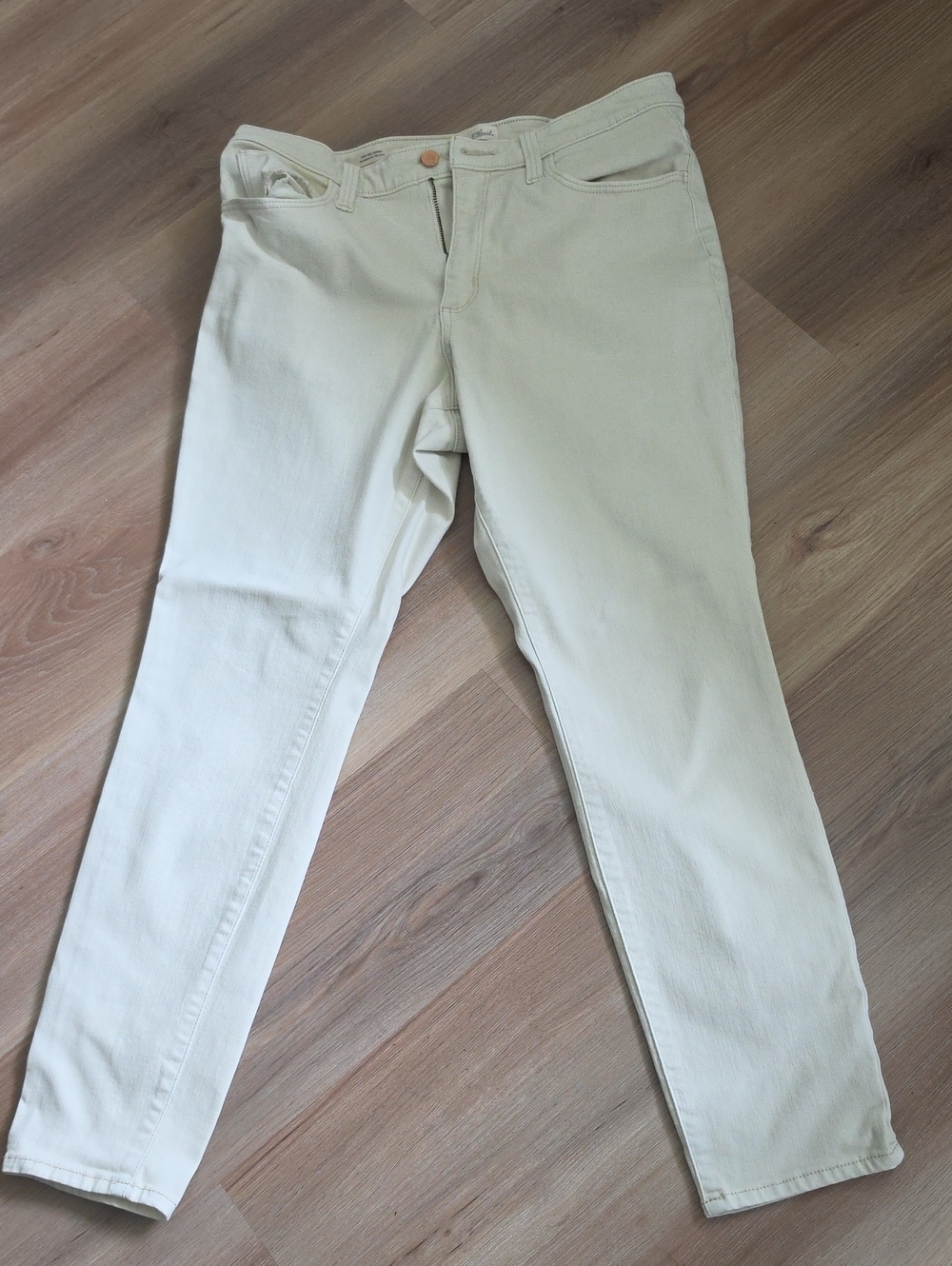 Universal Thread Cream Skinny Jeans